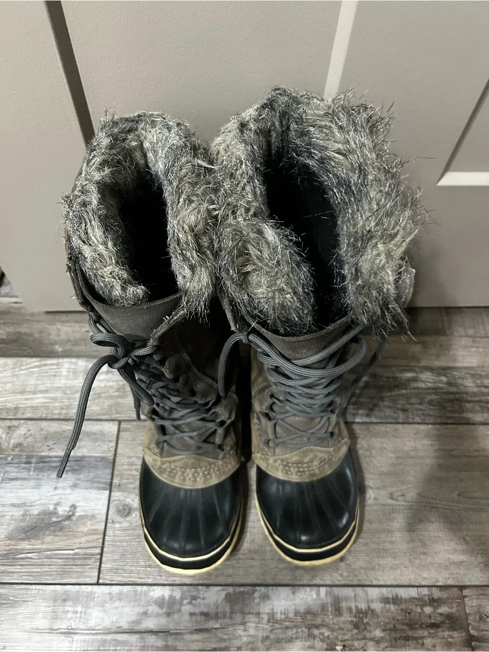 Sorel Cate The Great Tall waterproof winter snow boots faux fur lace up grey